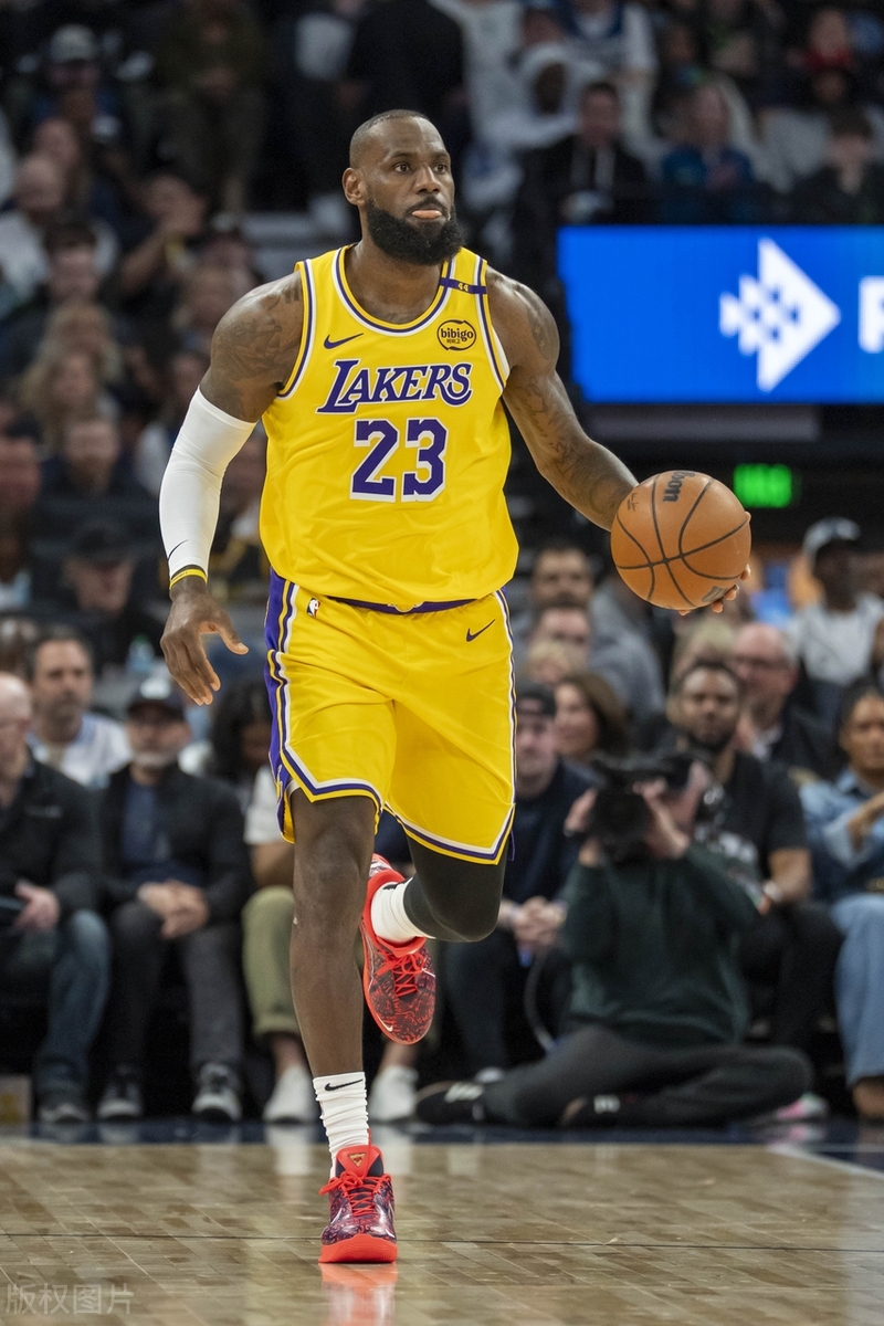 开元体育app -Ming新星出色防守表现惊艳,湖人未来可期!的简单介绍