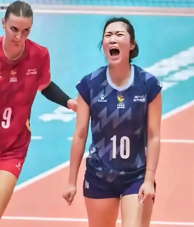 开元网站入口 -包含Uzi回归赛场，势不可挡首场状态亮眼，巴黎圣日耳曼观众沸腾！的词条